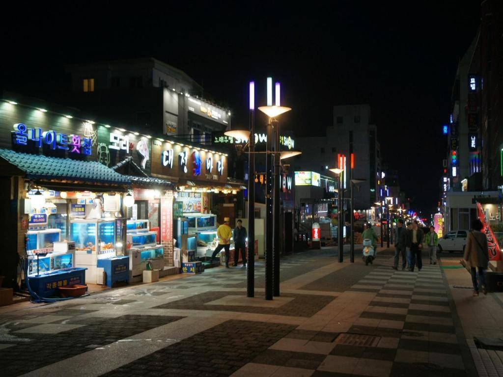 Hotel W Shinjeju Bagian luar foto